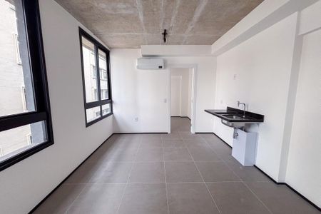 Apartamento à venda com 35m², 2 quartos e sem vaga Apartamento à venda com 35m², 2 quartos e sem vagaSala/Cozinha