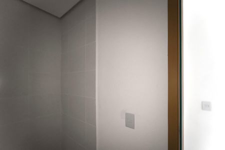 Apartamento à venda com 68m², 2 quartos e 1 vagaBanheiro Social