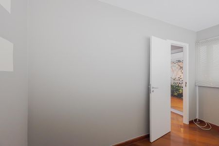 Apartamento à venda com 91m², 2 quartos e 2 vagasQuarto