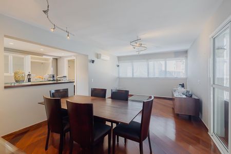 Sala de apartamento à venda com 2 quartos, 91m² em Sumaré, São Paulo