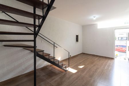 Sala de casa para alugar com 3 quartos, 139m² em Chácara Monte Alegre, São Paulo