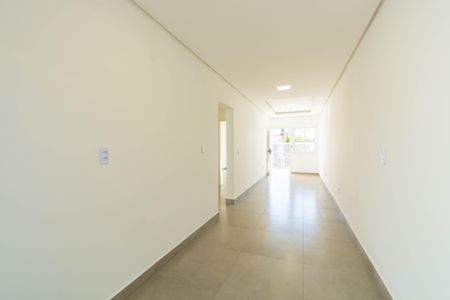 Casa à venda com 60m², 2 quartos e 2 vagas Casa à venda com 60m², 2 quartos e 2 vagasSala/Cozinha