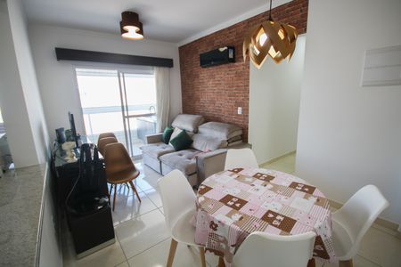 Sala de apartamento para alugar com 2 quartos, 73m² em Aviação, Praia Grande