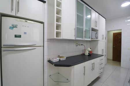 Apartamento para alugar com 230m², 4 quartos e 2 vagasCozinha