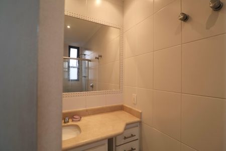 Apartamento para alugar com 230m², 4 quartos e 2 vagasBanheiro Suíte