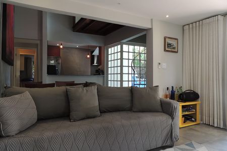 Sala de casa para alugar com 3 quartos, 500m² em Jacarepaguá, Rio de Janeiro