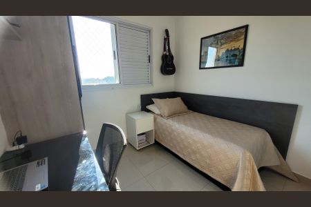 Apartamento à venda com 94m², 4 quartos e 2 vagasQuarto 2