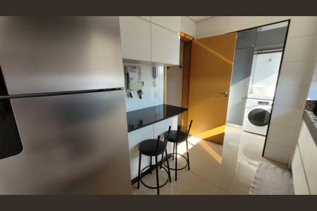 Apartamento à venda com 94m², 4 quartos e 2 vagasCozinha