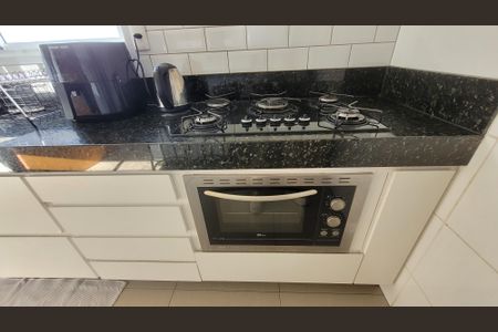 Apartamento à venda com 94m², 4 quartos e 2 vagasCozinha