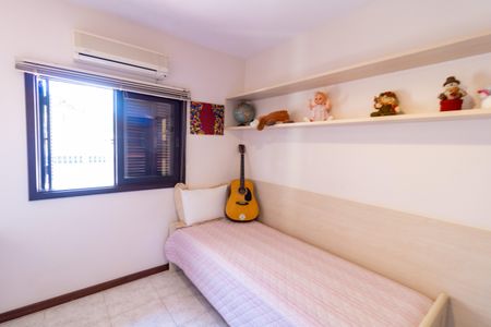 Casa à venda com 136m², 3 quartos e 2 vagasQuarto 2