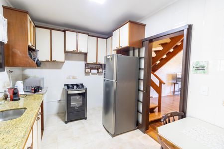 Casa à venda com 136m², 3 quartos e 2 vagasCozinha