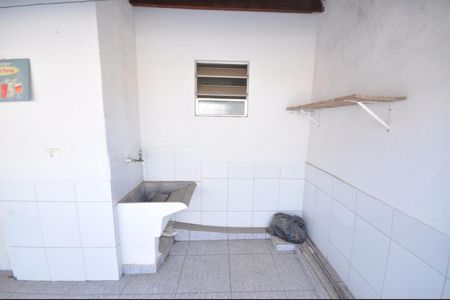 Casa à venda com 109m², 4 quartos e 3 vagasÁrea de serviço 3