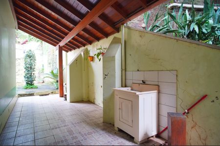 Casa para alugar com 186m², 2 quartos e 3 vagasÁrea de Serviço