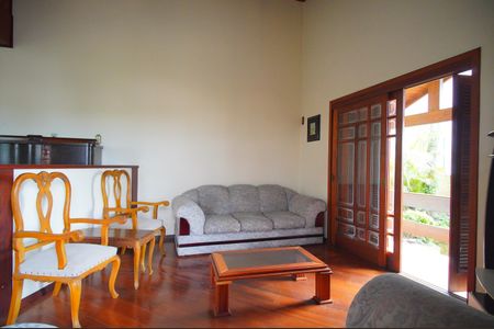Sala de casa para alugar com 2 quartos, 186m² em Guarani, Novo Hamburgo