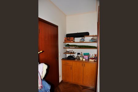 Casa à venda com 414m², 3 quartos e 4 vagas Casa à venda com 414m², 3 quartos e 4 vagasSuíte 3