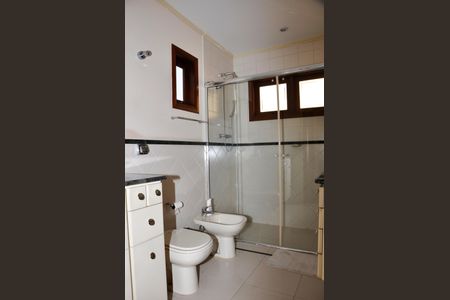 Casa à venda com 414m², 3 quartos e 4 vagas Casa à venda com 414m², 3 quartos e 4 vagasBanheiro da Suíte 3