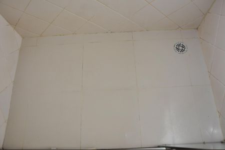 Casa à venda com 414m², 3 quartos e 4 vagas Casa à venda com 414m², 3 quartos e 4 vagasBanheiro da Suíte 2