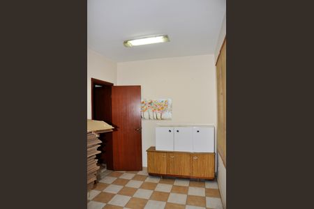 Casa à venda com 414m², 3 quartos e 4 vagas Casa à venda com 414m², 3 quartos e 4 vagasDispensa 02