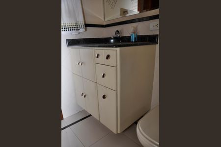 Casa à venda com 414m², 3 quartos e 4 vagas Casa à venda com 414m², 3 quartos e 4 vagasBanheiro da Suíte 3