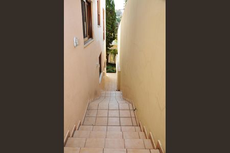 Casa à venda com 414m², 3 quartos e 4 vagas Casa à venda com 414m², 3 quartos e 4 vagasCorredor Externo