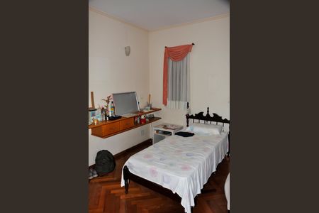 Casa à venda com 414m², 3 quartos e 4 vagas Casa à venda com 414m², 3 quartos e 4 vagasSuíte 3