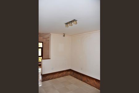 Casa à venda com 414m², 3 quartos e 4 vagas Casa à venda com 414m², 3 quartos e 4 vagasSala de Jantar