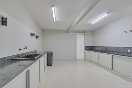 Casa à venda com 406m², 5 quartos e 4 vagasÁrea de Serviço