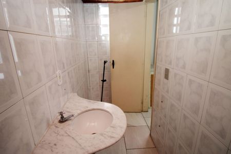 Apartamento à venda com 80m², 2 quartos e sem vagaBanheiro da Suíte