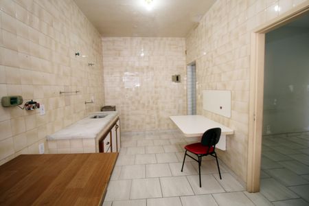 Apartamento à venda com 80m², 2 quartos e sem vagaCozinha