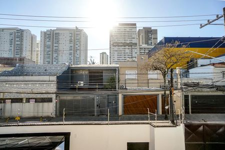Casa para alugar com 359m², 3 quartos e 6 vagas Casa para alugar com 359m², 3 quartos e 6 vagasVista do quarto 02