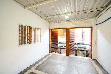 Casa para alugar com 359m², 3 quartos e 6 vagas Casa para alugar com 359m², 3 quartos e 6 vagasEdicula