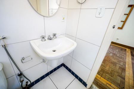 Casa para alugar com 359m², 3 quartos e 6 vagas Casa para alugar com 359m², 3 quartos e 6 vagasPia