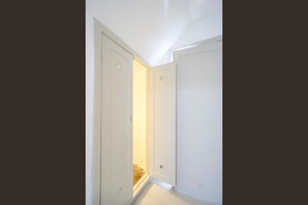 Casa para alugar com 359m², 3 quartos e 6 vagas Casa para alugar com 359m², 3 quartos e 6 vagasDepósito