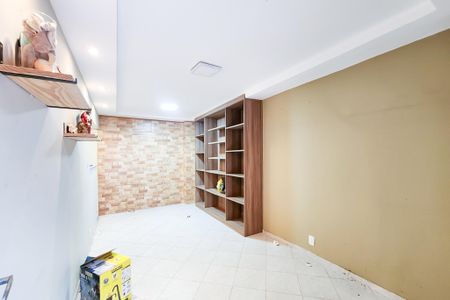 Casa à venda com 121m², 2 quartos e 1 vaga Casa à venda com 121m², 2 quartos e 1 vagaSala 2