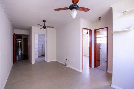 Sala de apartamento para alugar com 2 quartos, 45m² em Porto Novo, São Gonçalo