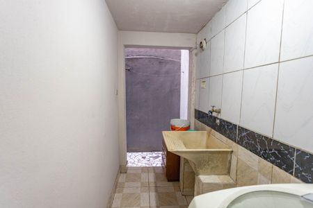 Casa à venda com 100m², 2 quartos e 1 vagaCasa 2 - Área de serviço