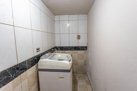 Casa à venda com 100m², 2 quartos e 1 vagaCasa 2 - Área de serviço