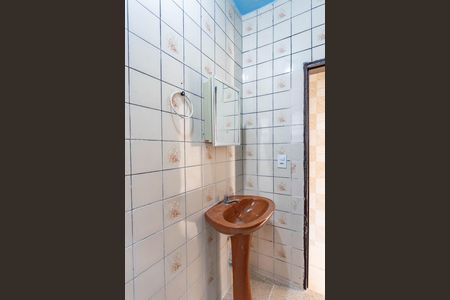 Casa 1 - Banheiro Social de casa à venda com 2 quartos, 100m² em Vila Nogueira, Diadema