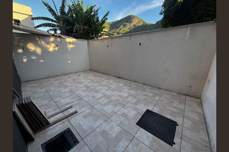 Casa de condomínio para alugar com 400m², 4 quartos e 2 vagasÁrea externa