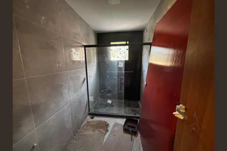 Casa de condomínio para alugar com 400m², 4 quartos e 2 vagasBanheiro da Suíte 2