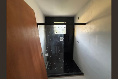 Casa de condomínio para alugar com 400m², 4 quartos e 2 vagasBanheiro da Suíte 4