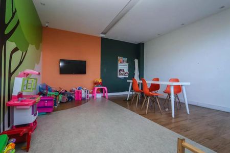 Apartamento à venda com 33m², 2 quartos e sem vagaÁrea comum