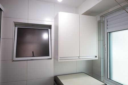 Apartamento à venda com 70m², 3 quartos e 1 vagaÁrea de Serviço