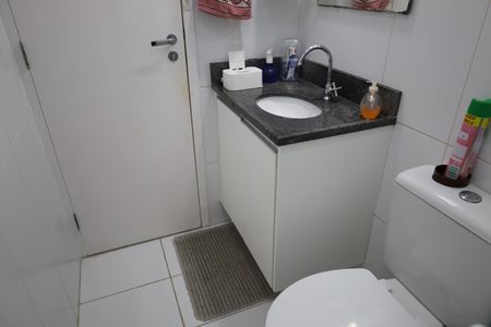 Apartamento à venda com 70m², 3 quartos e 1 vagaBanheiro Social