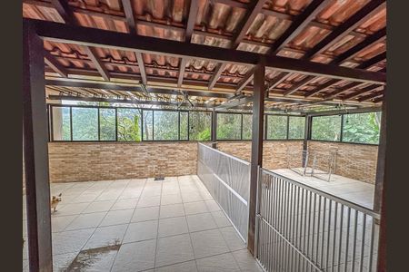Casa à venda com 450m², 4 quartos e 4 vagasCobertura