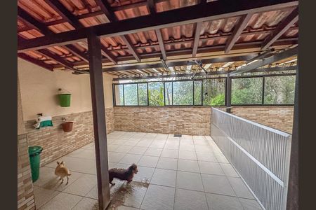 Casa à venda com 450m², 4 quartos e 4 vagasCobertura