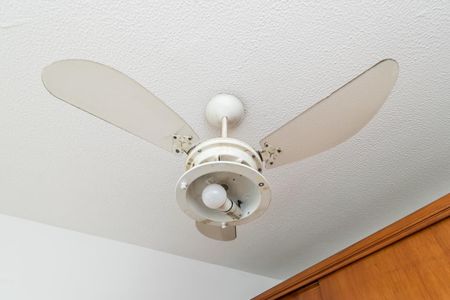 Apartamento à venda com 200m², 3 quartos e 1 vaga Apartamento à venda com 200m², 3 quartos e 1 vagaQuarto 1