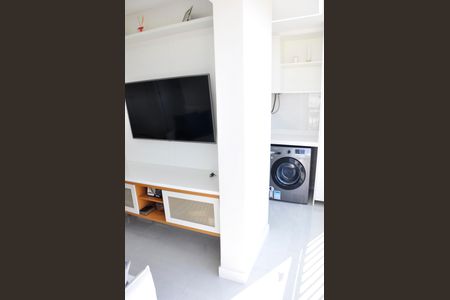 Apartamento à venda com 43m², 2 quartos e 1 vaga Apartamento à venda com 43m², 2 quartos e 1 vagaSala