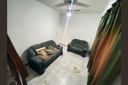 Casa à venda com 85m², 2 quartos e 1 vagaSala