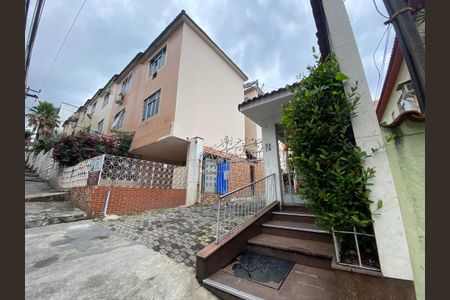 Casa à venda com 85m², 2 quartos e 1 vagaFachado do condomínio